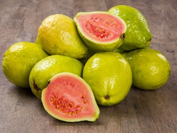 Tổng hợp ý nghĩa giấc mơ thấy quả ổi đánh con gì rước tài lộc?